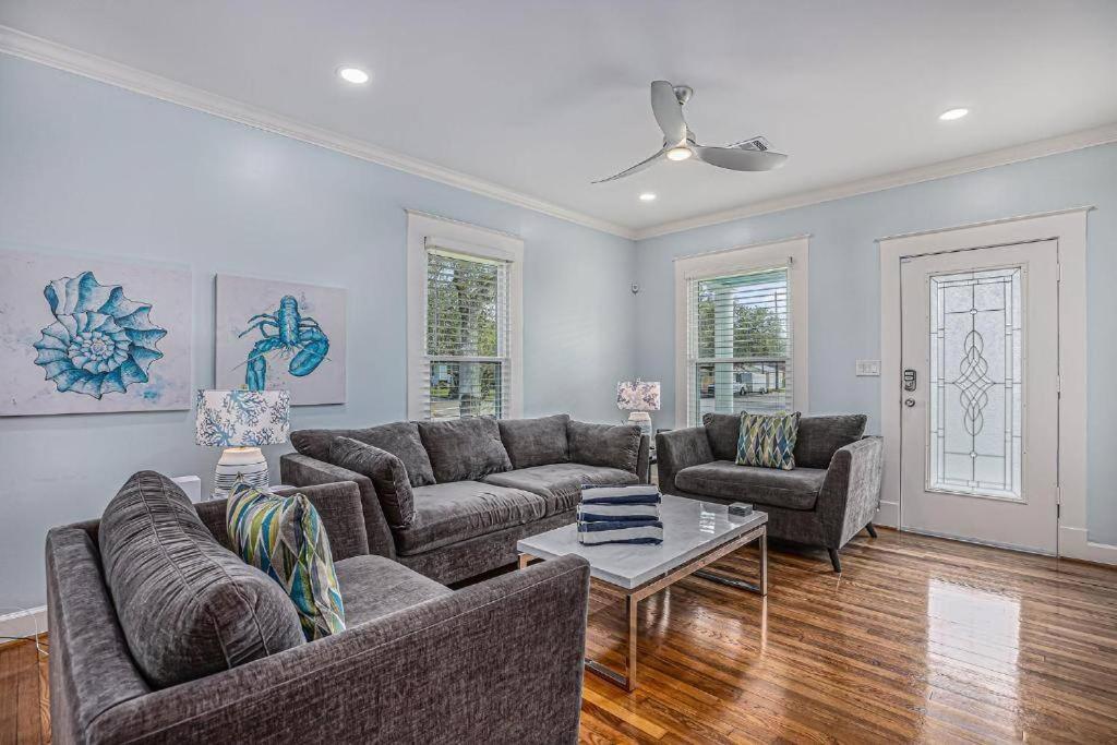 Luxury Designer Villa By The Beach Bright Beautiful Brand New Galveston Exteriér fotografie