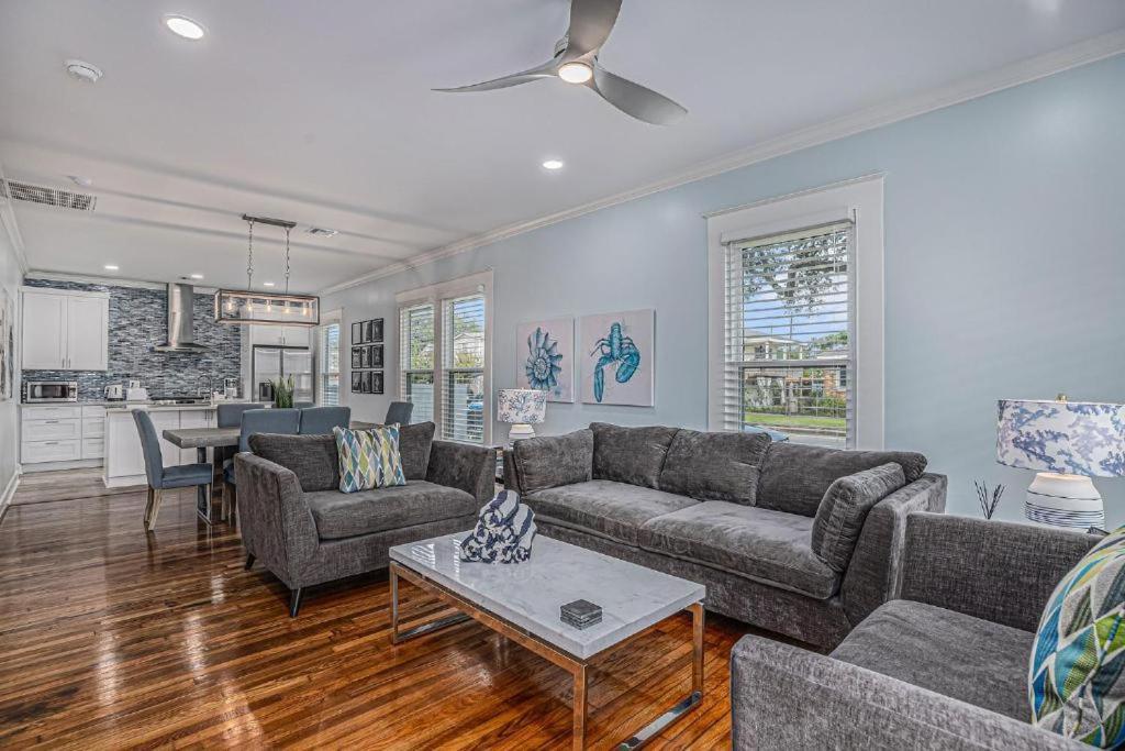 Luxury Designer Villa By The Beach Bright Beautiful Brand New Galveston Exteriér fotografie